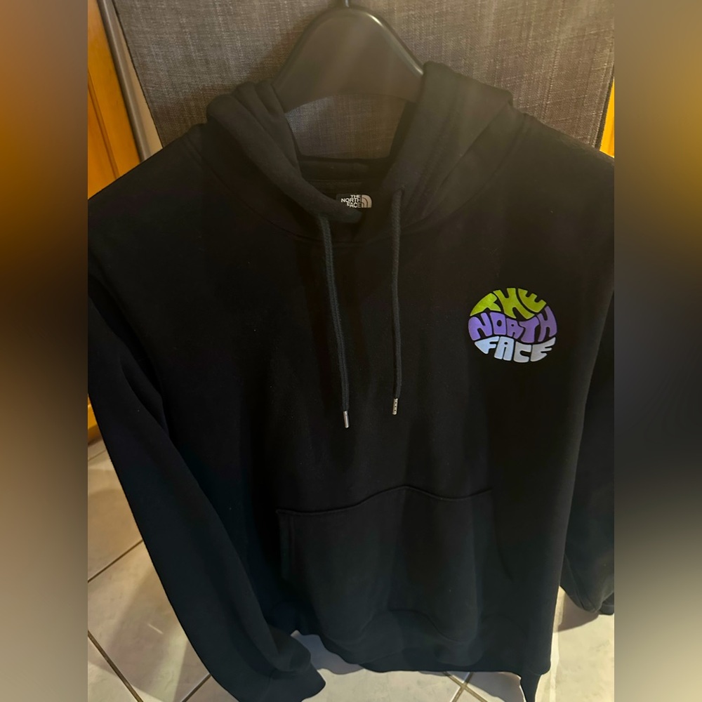 The North Face Men's Brand Proud Hoodie Sweatshirt - Picture 3 of 5